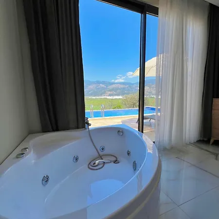 Mios Villa