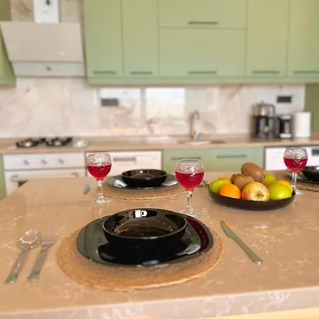 Mios Villa