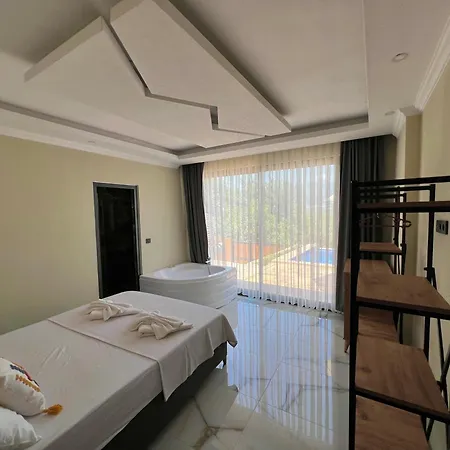 Mios Villa
